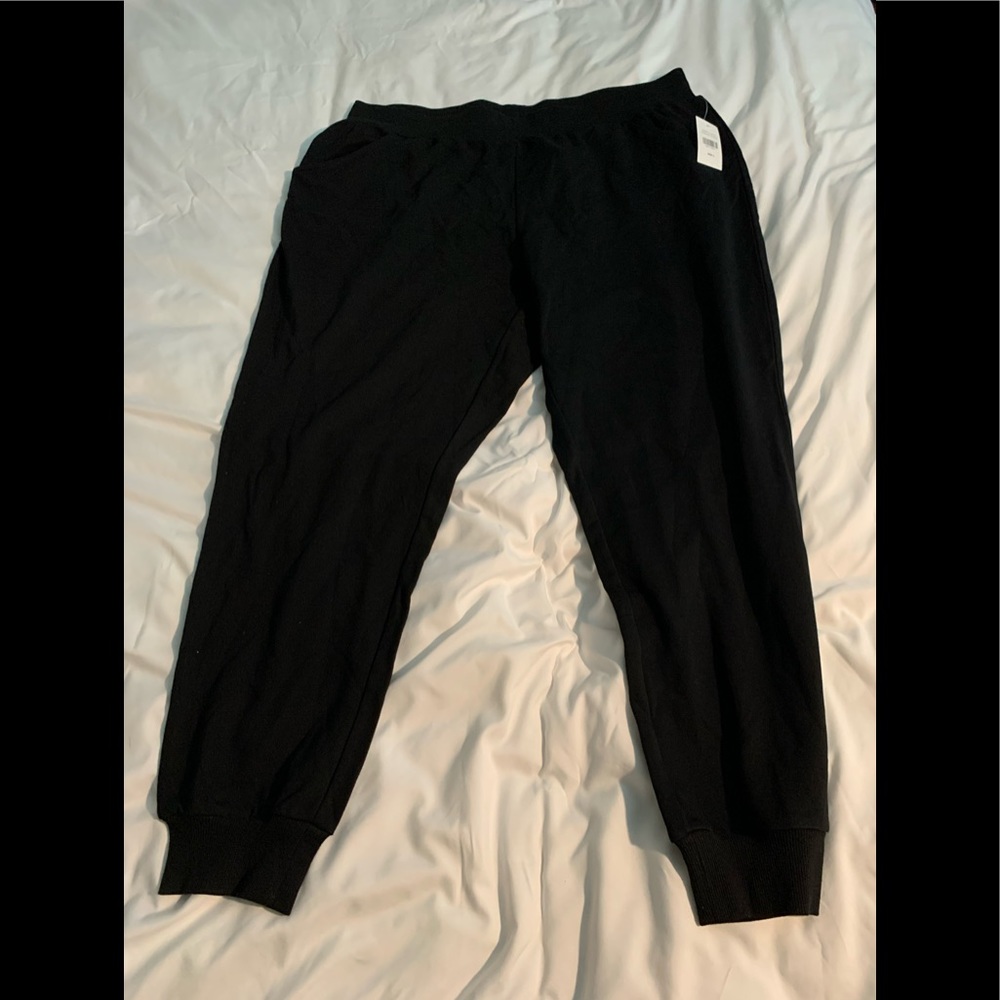 Jogger With Hem Detail